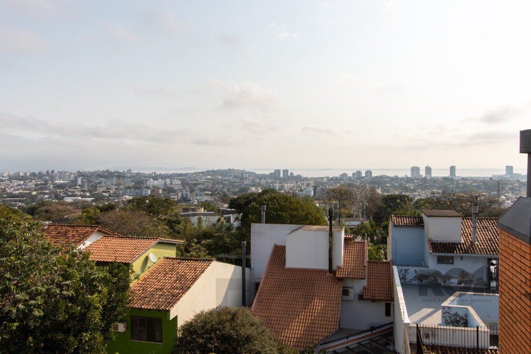 Casa para Venda - 361.95m², 4 dormitórios, sendo 2 suites, 3 vagas - Nonoai — foto 34