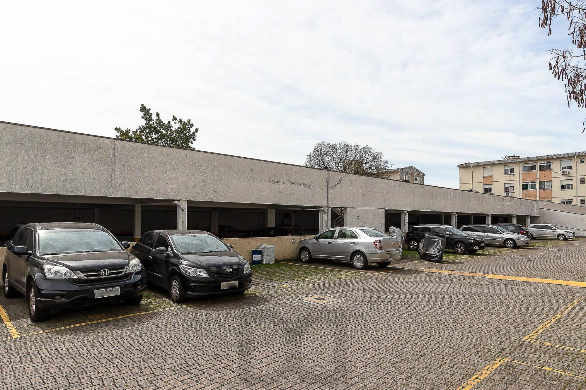 Apto 2 dorm na Tristeza desocupado — foto 50