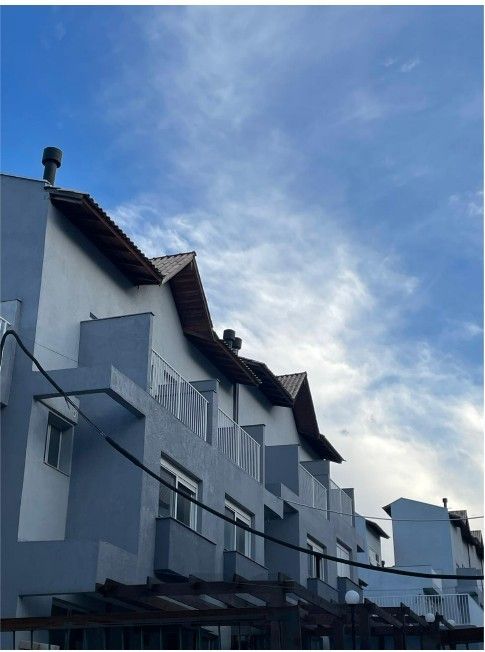 CASA EM CONDOMÍNIO COM 3 DORRMITÓRIOS — foto 4