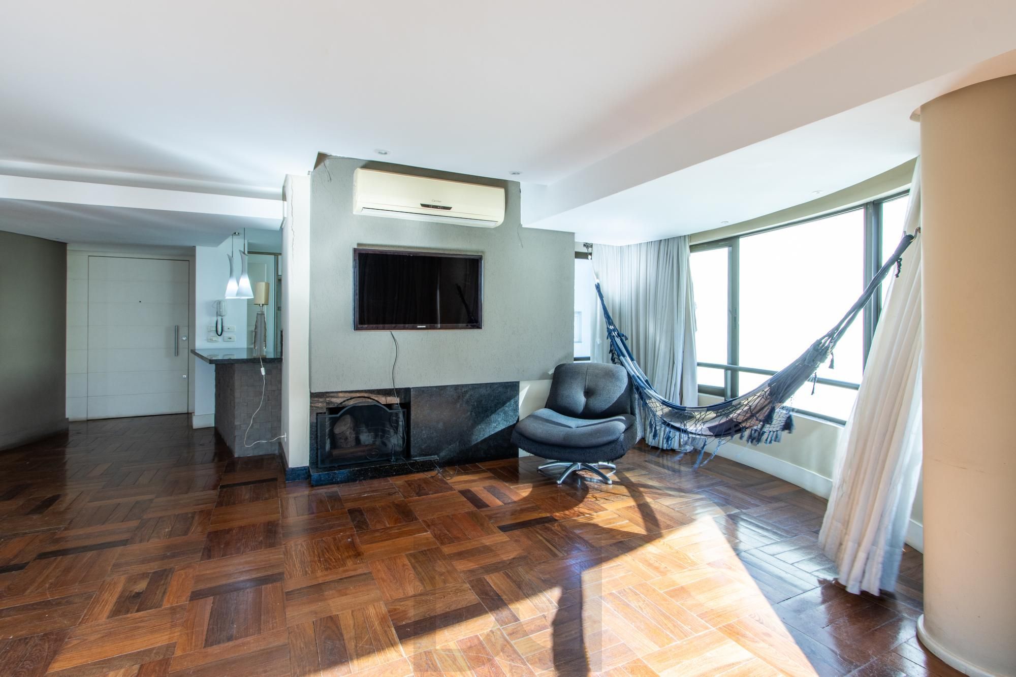 Apartamento amplo, com 2 suítes e 2 vagas cobertas- Bairro Bela Vista — foto 4