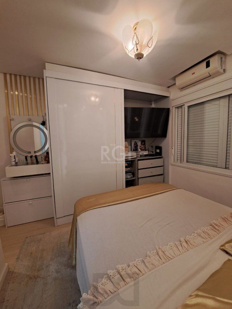 Apartamento para Venda - 83m², 3 dormitórios, sendo 1 suites, 1 vaga - Ipanema — foto 3