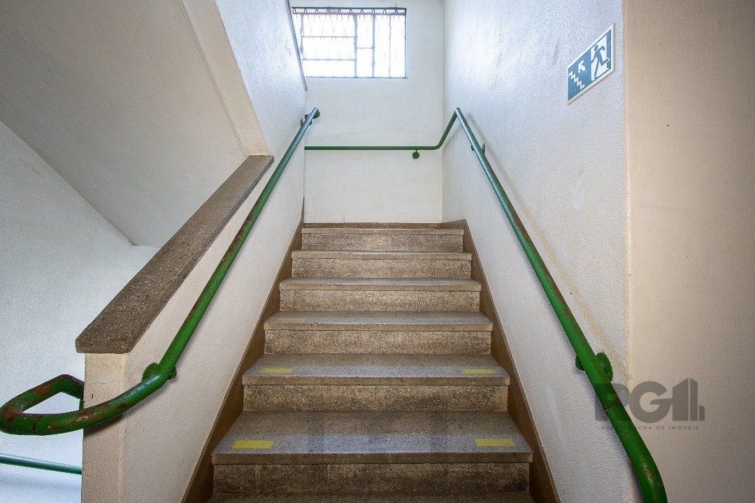 Prédio com 1063m², distribuídos em quatro pavimentos — foto 40
