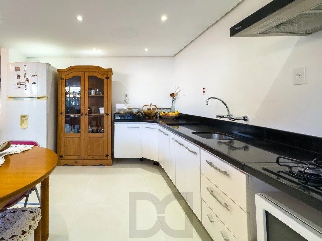Casa Condominio Bairro Tristeza - 218m², 3 dormitórios, sendo 1 suites, 2 vagas!! — foto 9