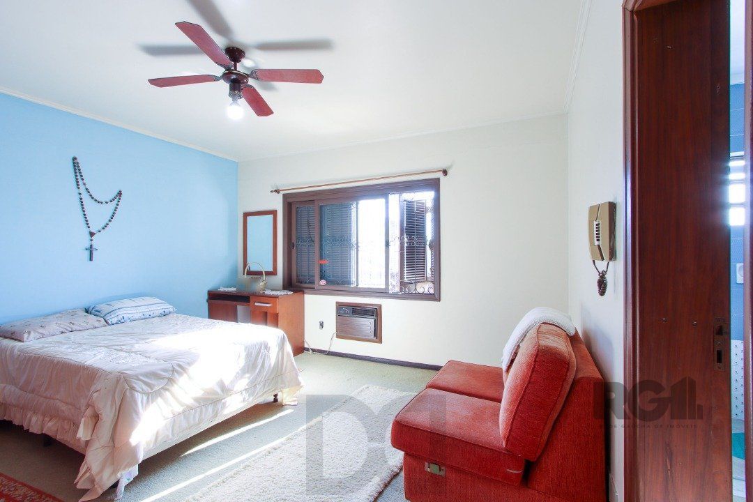 Casa a venda com 03 dormitórios, living 03 ambientes com vista para o Rio. — foto 30