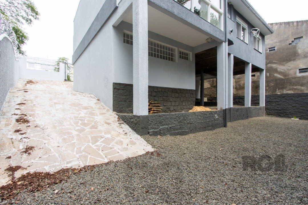 Casa | 3 quartos | 2 Suítes | 4 vagas cobertas | 260m2 Privativos | Bairro Santa Tereza — foto 39
