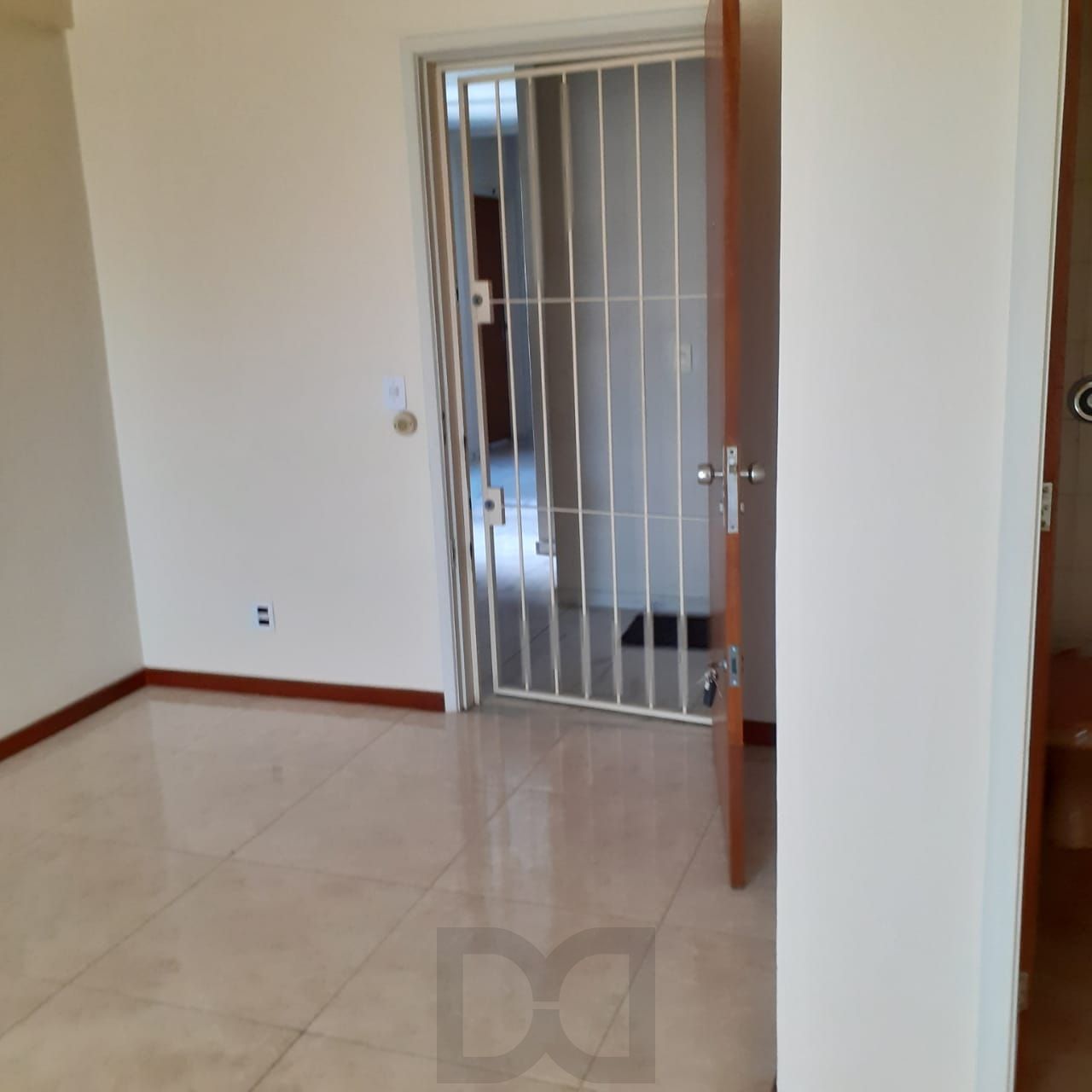 Sala comercial no bairro Petrópolis. — foto 3