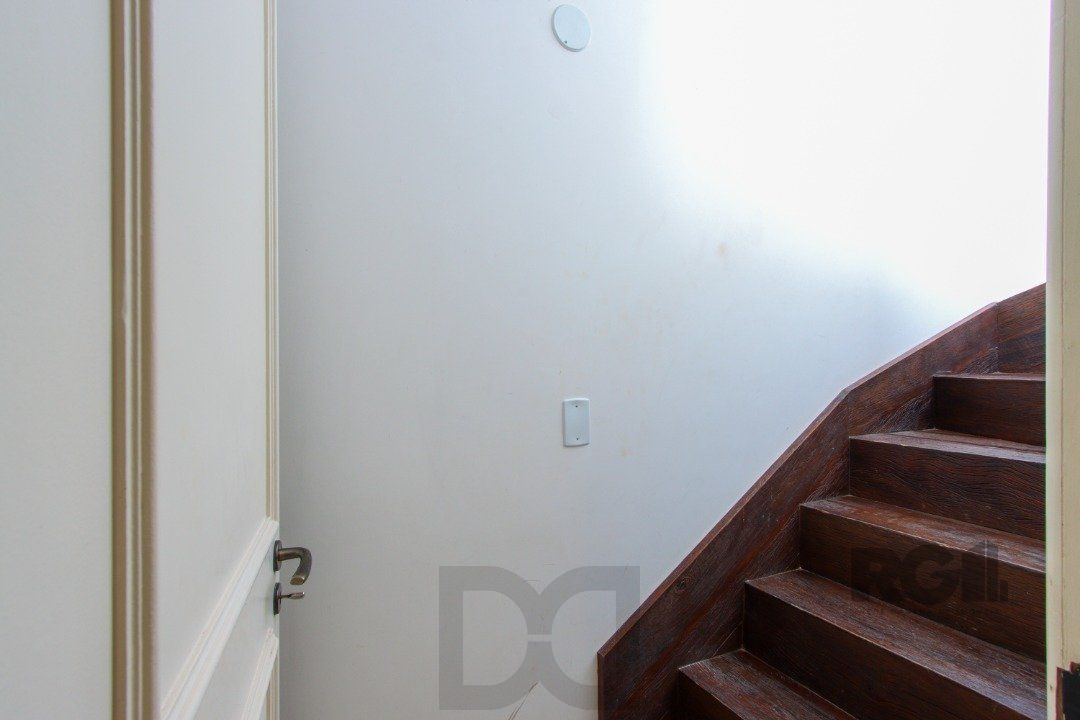 Casa com 327m² de área privativa, oferecendo 3 dormitórios, sendo 3 suítes — foto 41