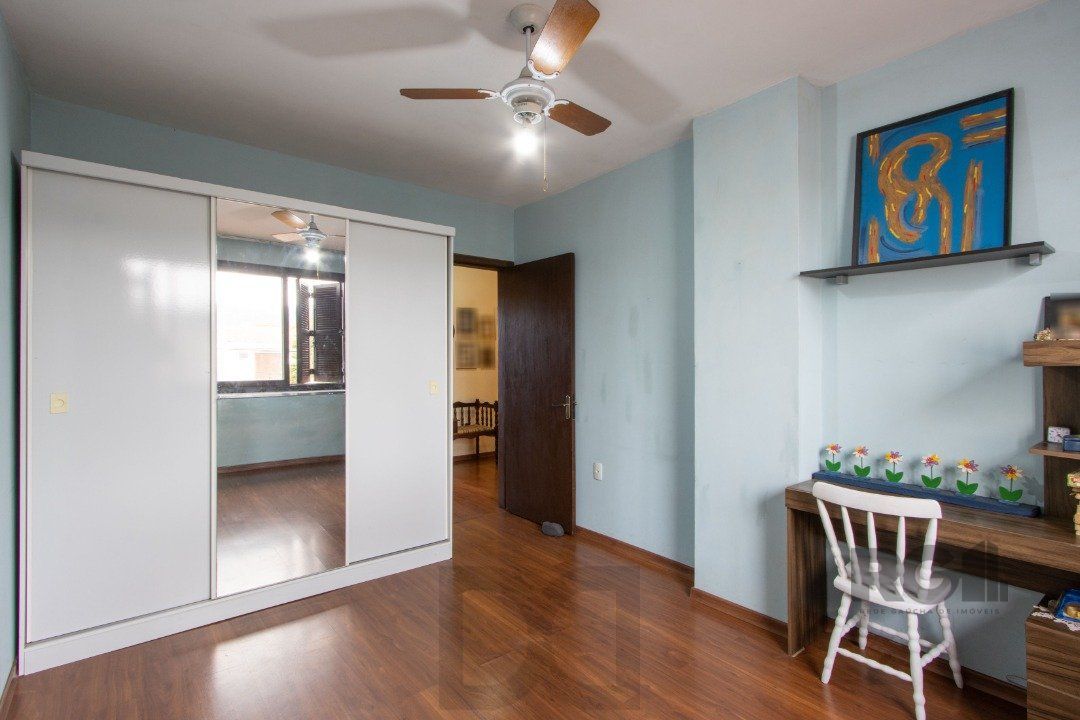 Casa para Venda - 200m², 3 dormitórios, sendo 1 suites, 3 vagas - Jardim Verde — foto 42