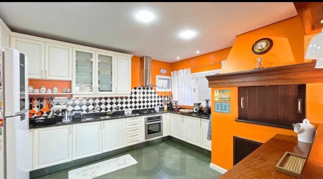 Casa com 3 dormitórios, bairro Sétimo Céu em Porto Alegre — foto 5