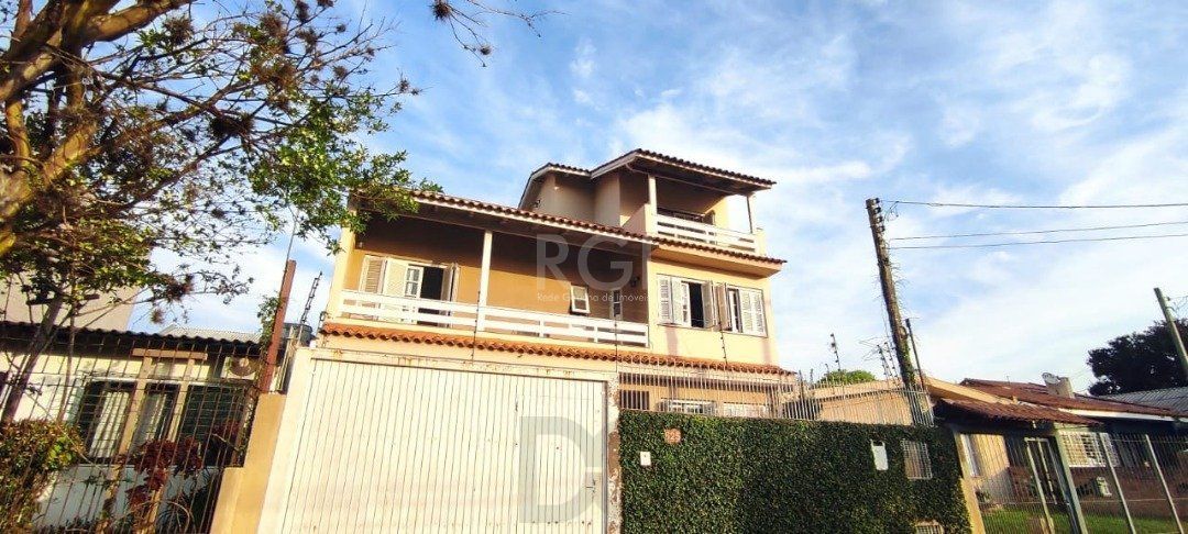 Casa para Venda - 250m², 3 dormitórios, sendo 1 suites, 2 vagas - Ipanema — foto 1