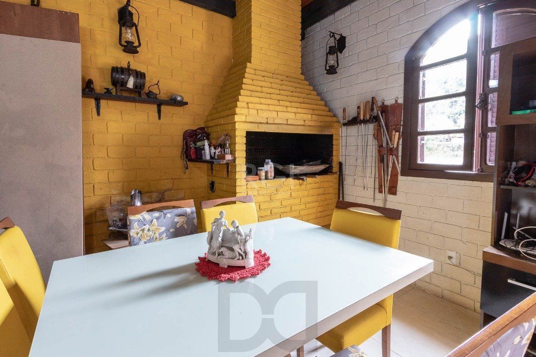 Casa para Venda - 380m², 3 dormitórios, sendo 1 suites, 3 vagas - Tristeza — foto 10