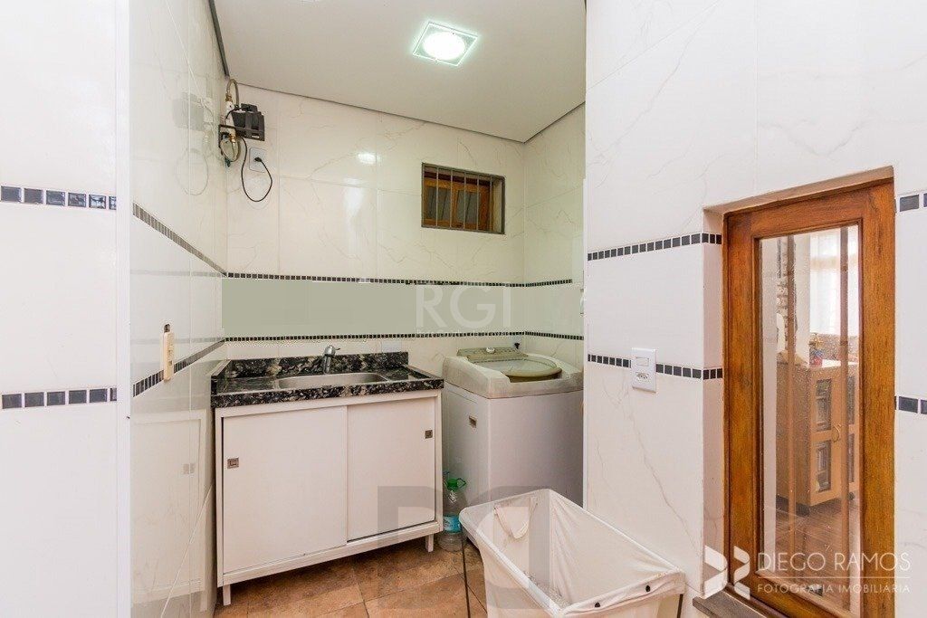 BELO SOBRADO REFORMADO 3 DORMITÓRIOS - BAIRRO NONOAI — foto 9