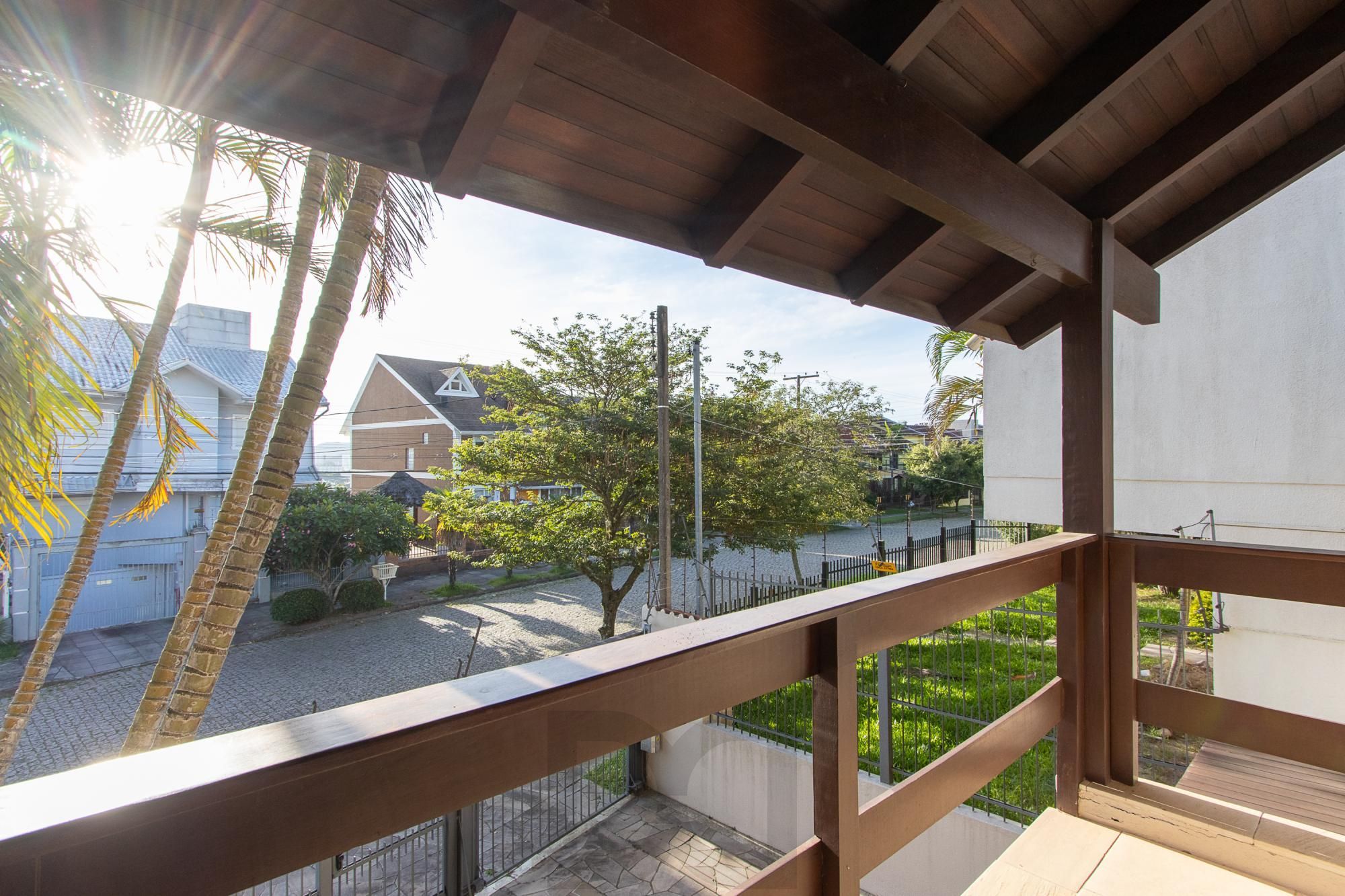 Excelente casa de 3 dormitórios, 1 suíte, pátio, piscina e vaga para 2 carros cobertas. — foto 39