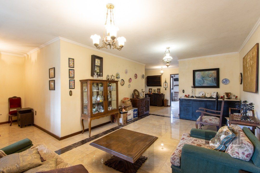 Casa para Venda - 200m², 3 dormitórios, sendo 1 suites, 3 vagas - Jardim Verde — foto 7