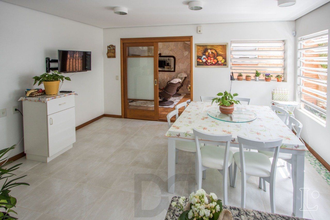 Casa para Venda - 416.89m², 4 dormitórios, sendo 1 suites, 5 vagas - Tristeza — foto 16