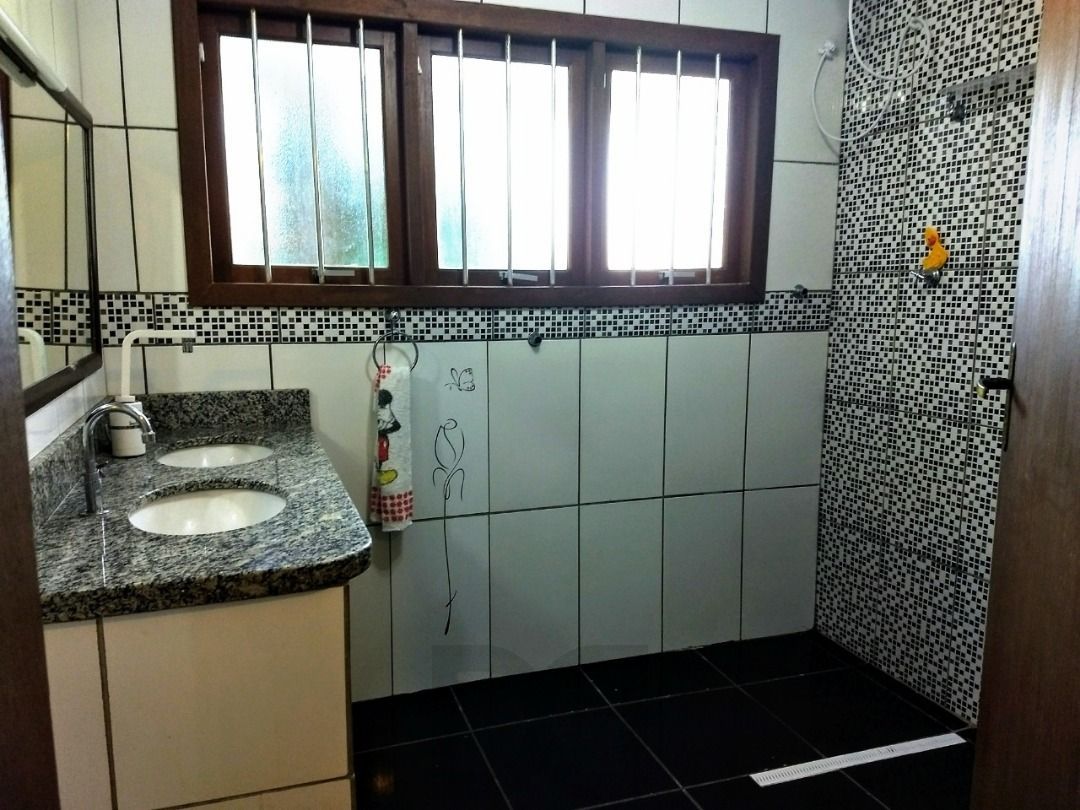 Casa para Venda - 200m², 4 dormitórios, sendo 1 suites, 4 vagas - Ipanema — foto 18