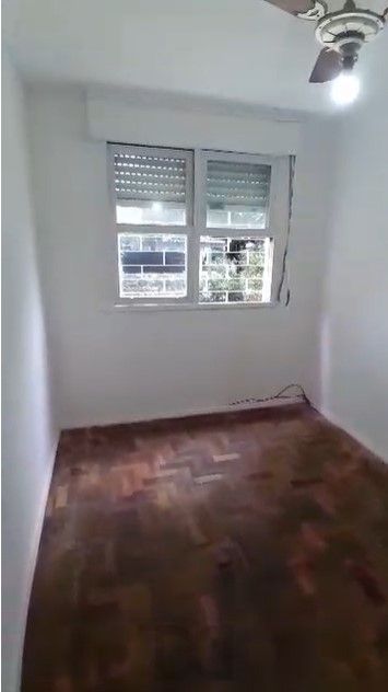 Apartamento térreo com 2 dormitórios - bairro Camaquã — foto 12