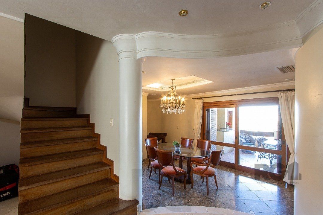 Casa para Venda - 450m², 4 dormitórios, sendo 4 suites, 5 vagas - Vila Assunção — foto 10