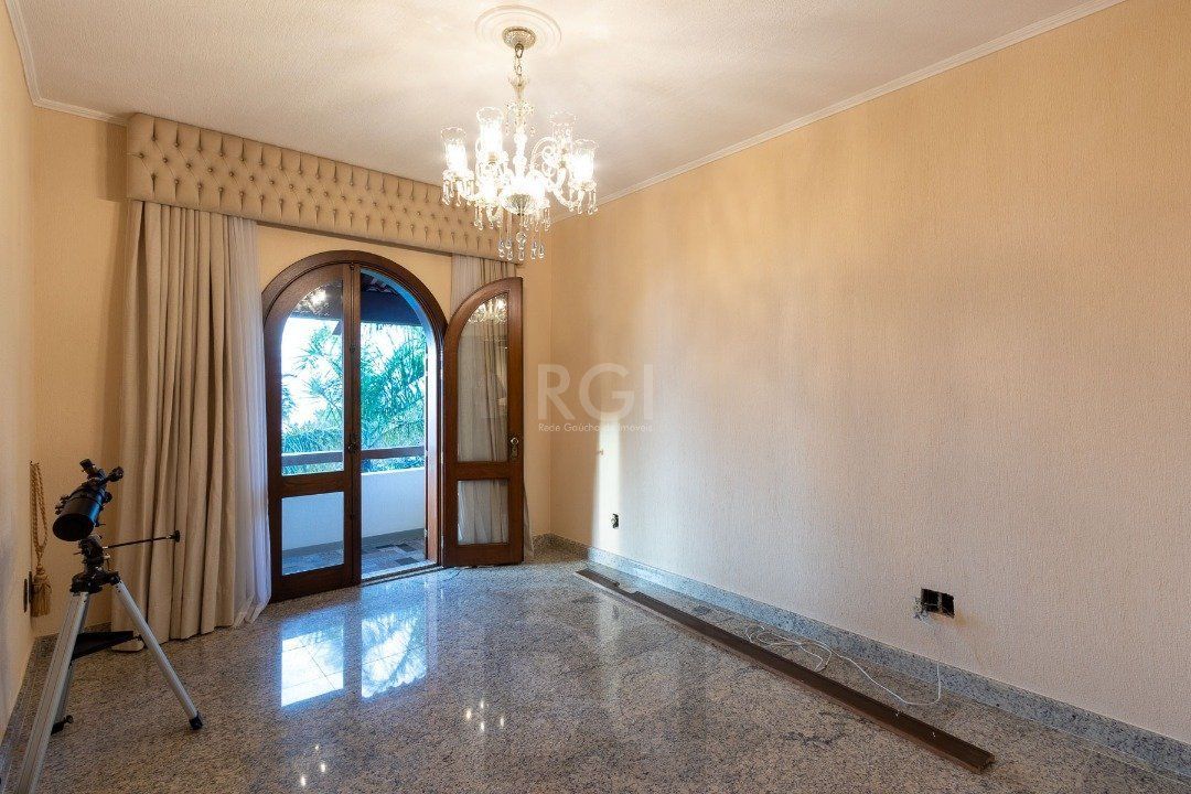 Casa para Venda - 430m², 4 dormitórios, sendo 2 suites, 4 vagas - Vila Assunção — foto 40