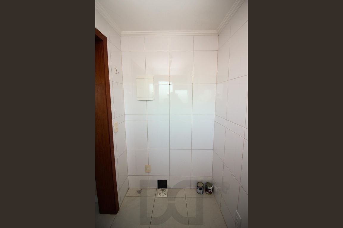 Apartamento de 2 dormitórios, 1 suíte, closet e 2 vagas de garagem . — foto 26