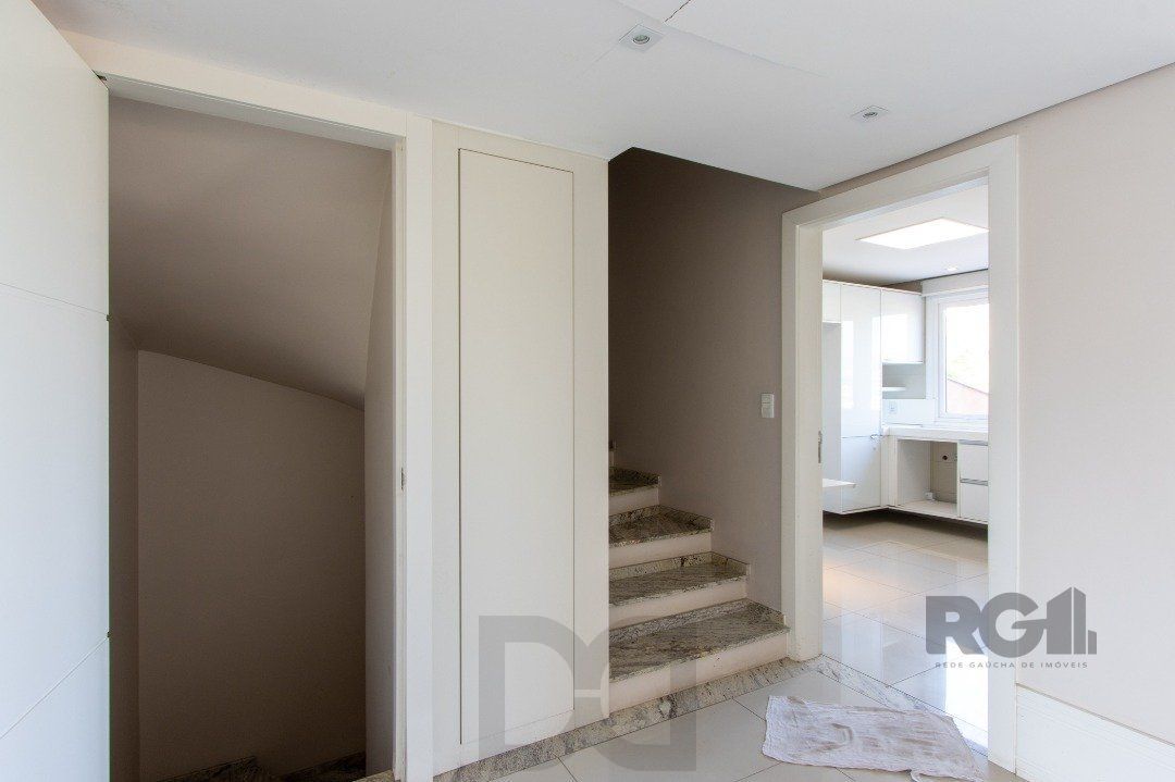 Casa Condominio para Venda - 384.33m², 3 dormitórios, sendo 1 suites, 3 vagas - Cristal — foto 14