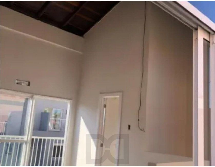 CASA EM CONDOMÍNIO COM 3 DORRMITÓRIOS — foto 5
