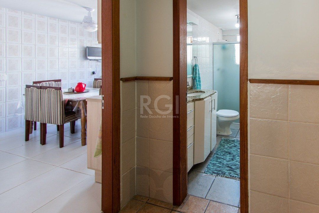 Casa para Venda - 211m², 3 dormitórios, 3 vagas - Vila Nova — foto 17