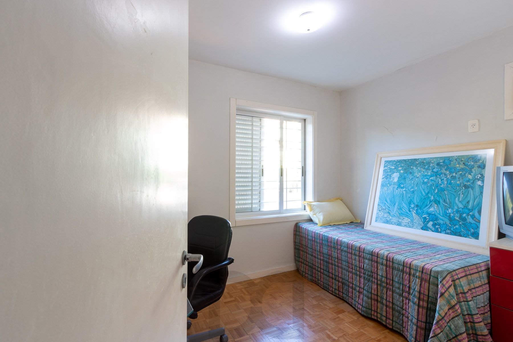 Casa para Venda - 470m², 3 dormitórios, sendo 1 suites, 6 vagas - Nonoai — foto 39