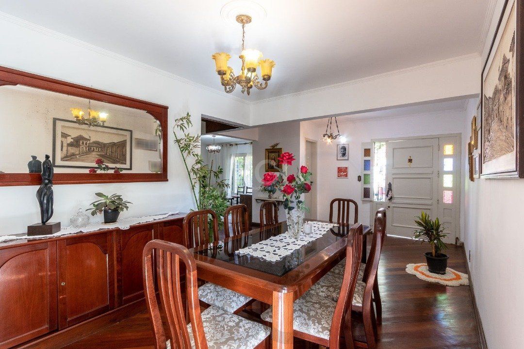Casa para Venda - 280m², 3 dormitórios, sendo 1 suites, 2 vagas - Nonoai — foto 7