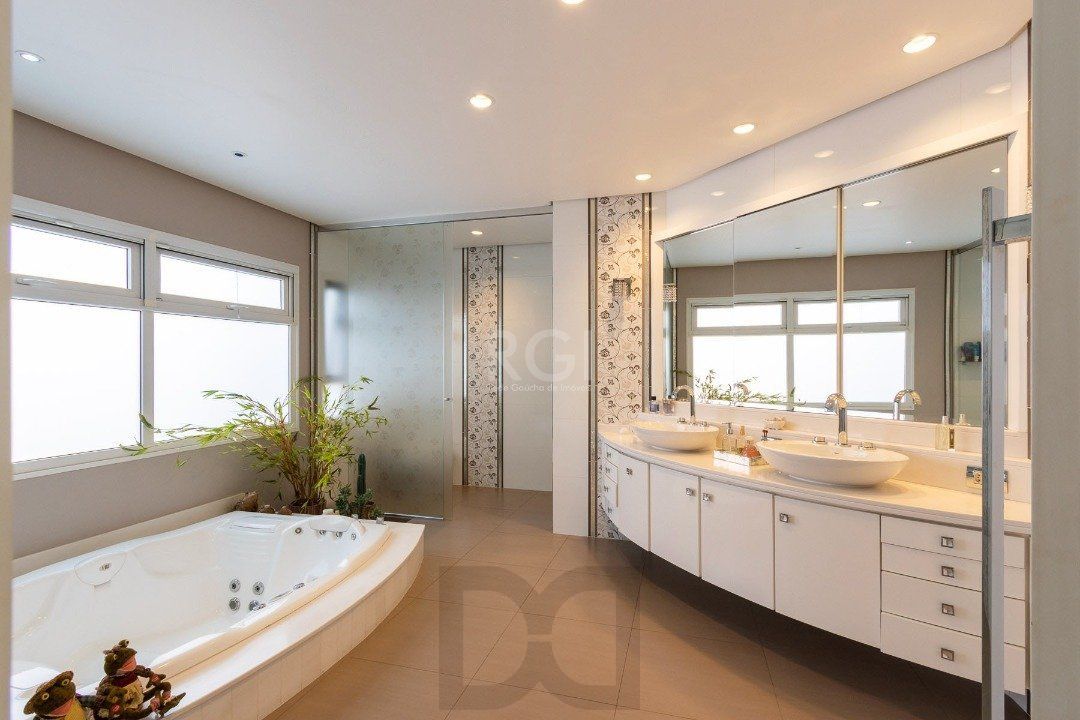 Casa para Venda - 463m², 4 dormitórios, sendo 4 suites, 4 vagas - Ipanema — foto 33