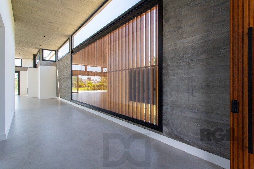 A Casa Le Mans, uma residência térrea de esquina com 389,48m2 de área coberta — foto 5