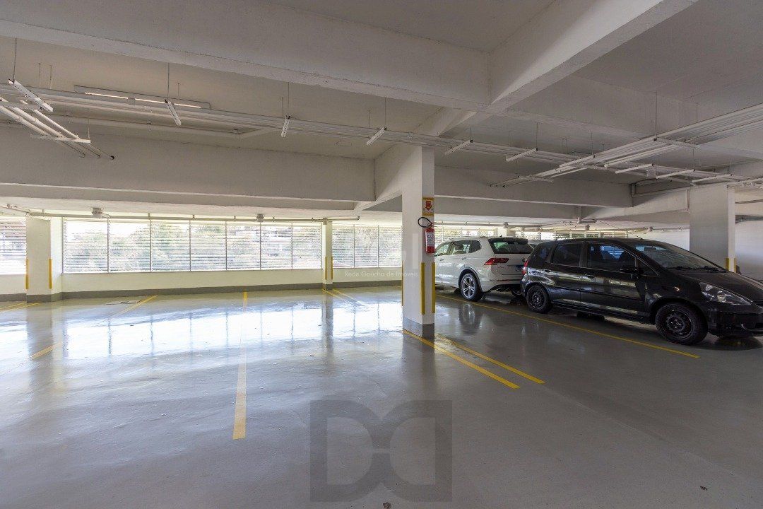 Cobertura para Venda - 319.17m², 3 dormitórios, sendo 3 suites, 4 vagas - Cristal — foto 54