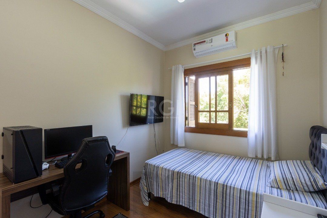 Casa para Locação/Aluguel - 222.26m², 3 dormitórios, sendo 1 suites, 3 vagas - Ipanema — foto 29