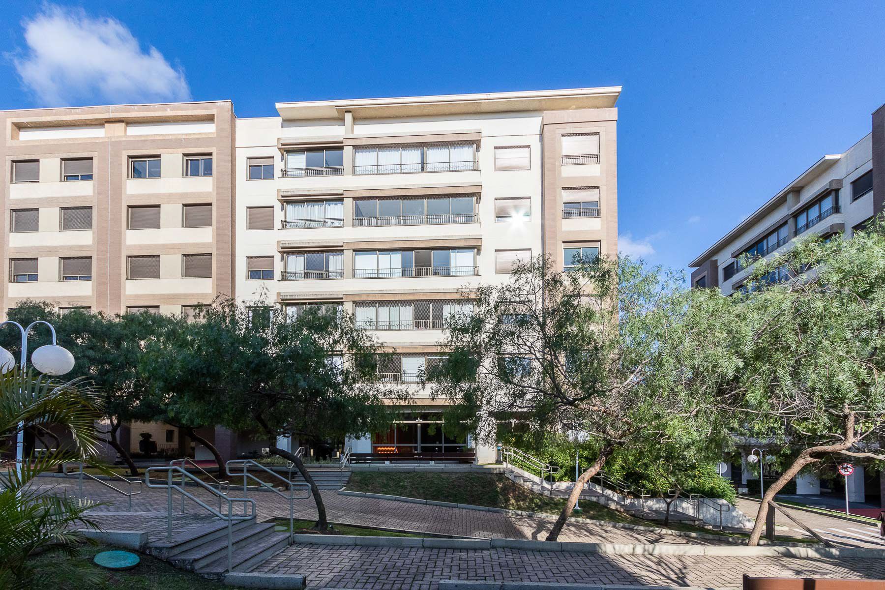 Apartamento totalmente reformado e impecável para locação - 3 quartos sendo uma suíte - Bairro Cavalhada — foto 3