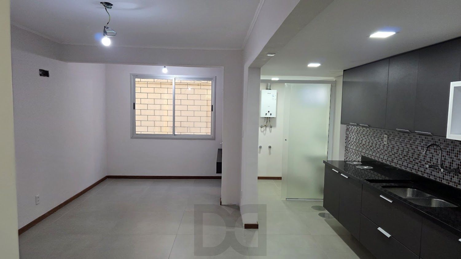 Apartartamento 2 dorm, reformado, semi mobiliado - bairro Cristal — foto 4