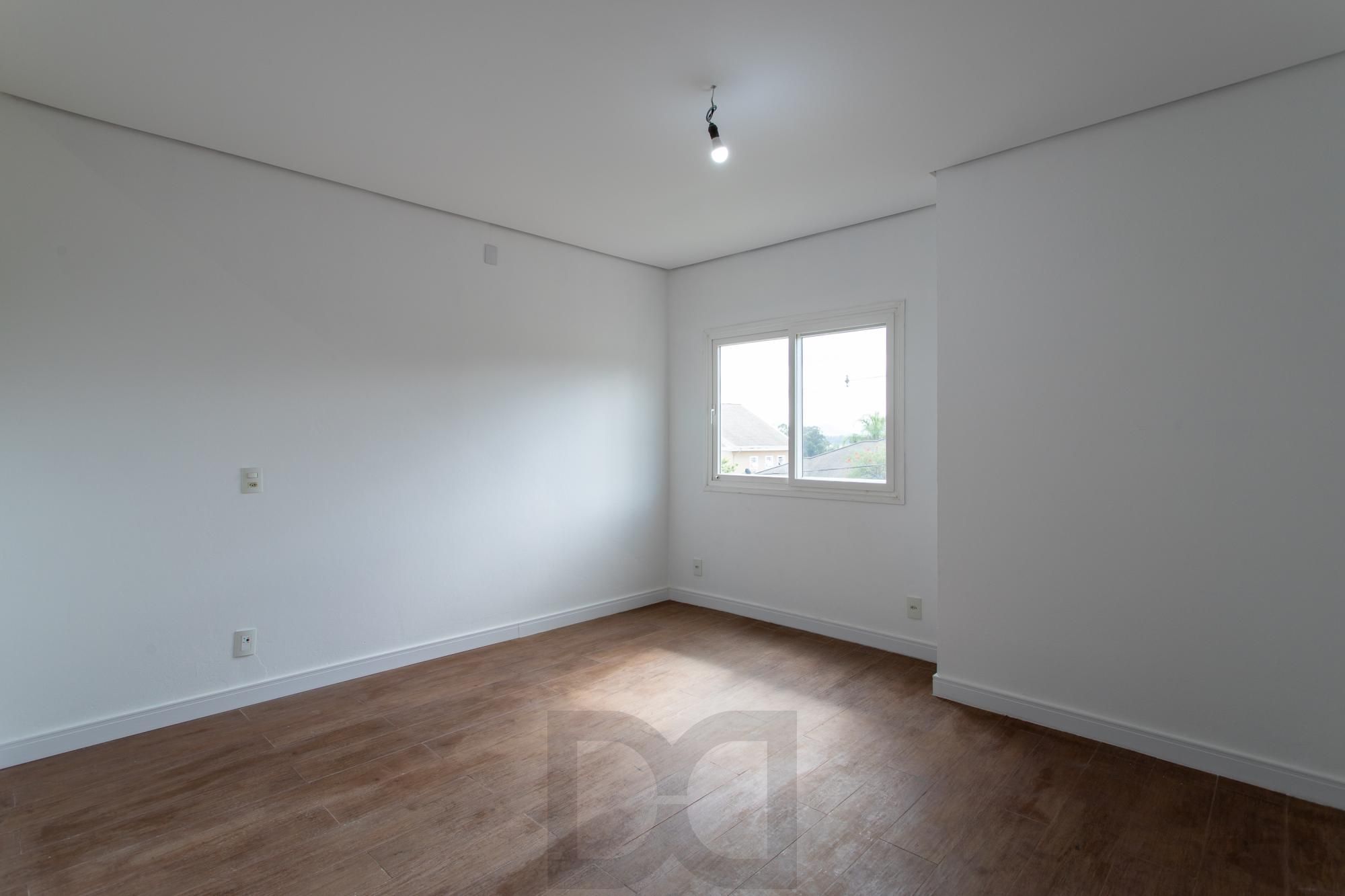 Casa em condomínio no Terra Ville .Esta casa de alto padrão, dispõe de 4 suítes — foto 59