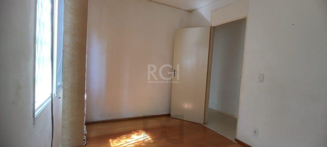 Apartamento com 3 dormitórios, 1 banheiro social e 1 vaga/box — foto 8