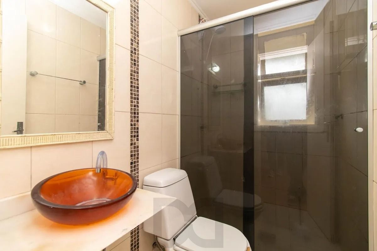 Apartamento 1 dormitório reformado e com planejados 1 banheiro. — foto 9