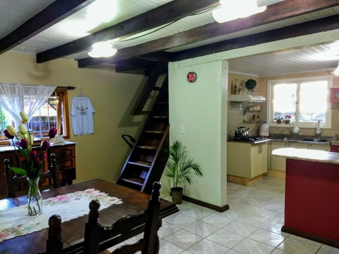 Casa para Venda - 200m², 4 dormitórios, sendo 1 suites, 4 vagas - Ipanema — foto 6