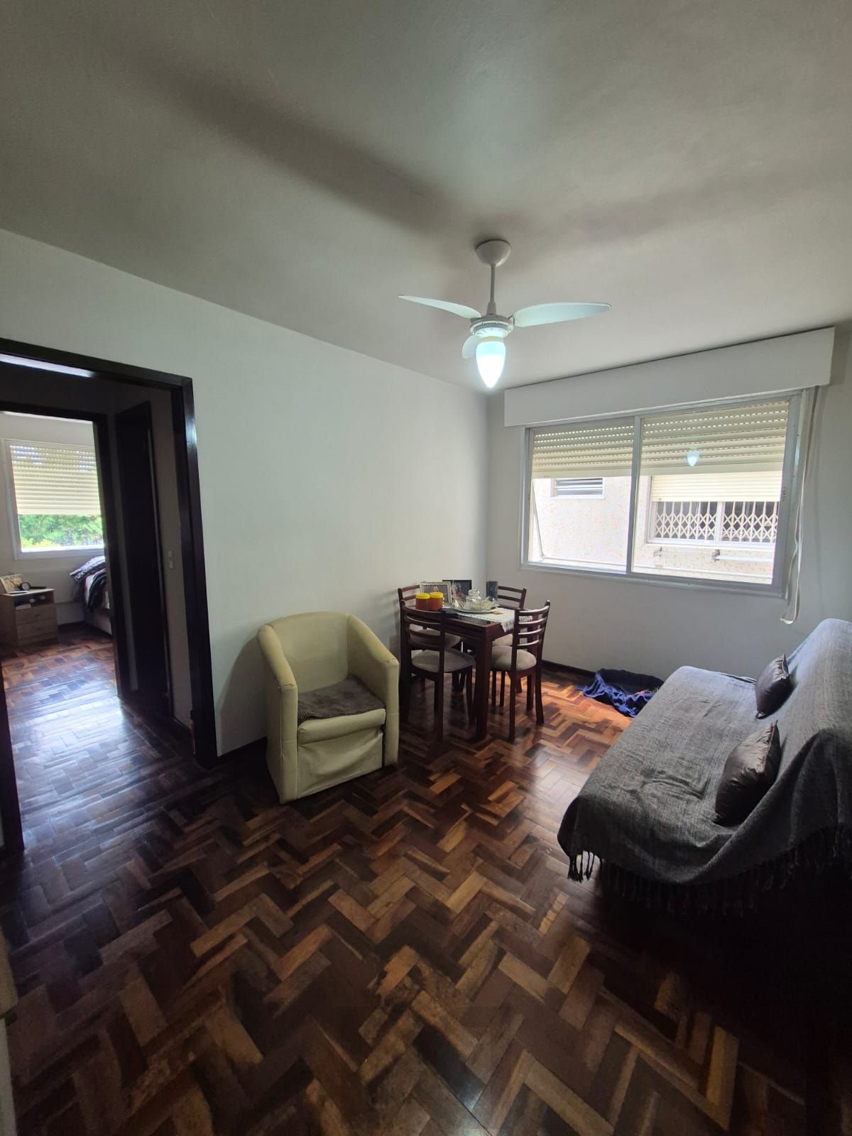 Apartamento para Venda - 46.02m², 1 dormitório, 1 vaga - Teresópolis — foto 1