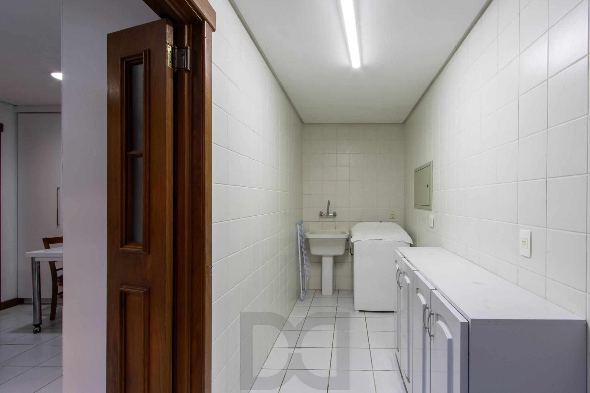 Casa Condominio para Venda - 596m², 4 dormitórios, sendo 4 suites, 5 vagas - Terra Ville — foto 26
