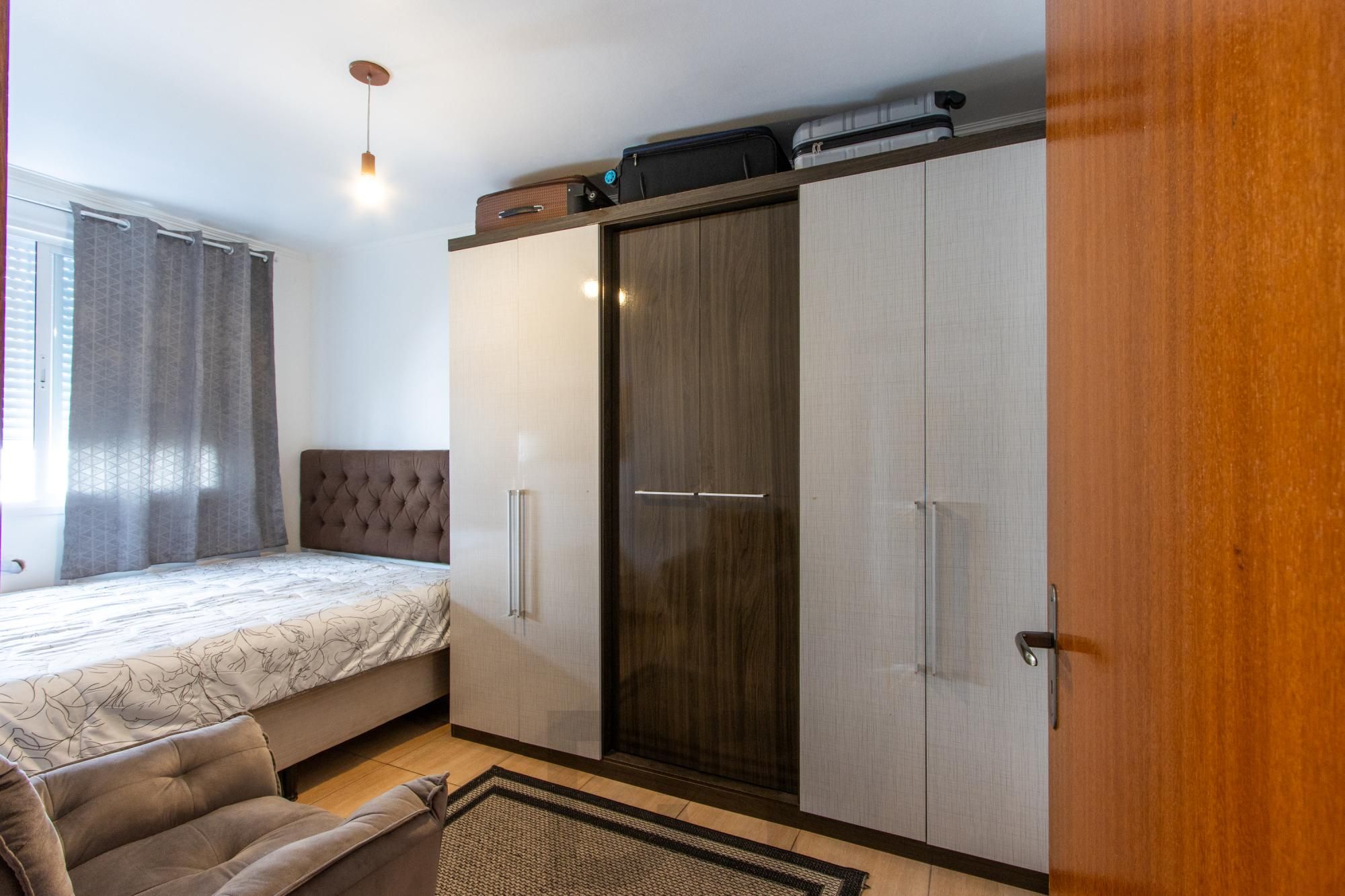Apartamento 3 dormitórios - bairro Camaquã — foto 17
