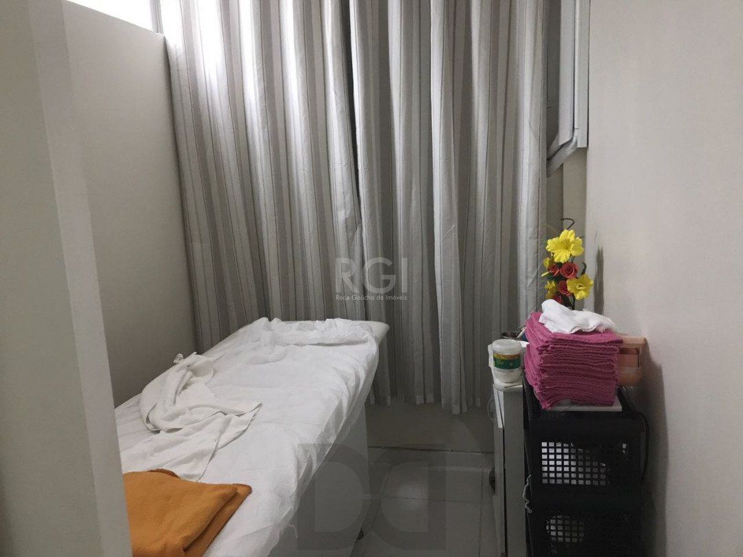 Loja para Venda - 70.76m², 0 dormitórios, Praia de Belas — foto 3