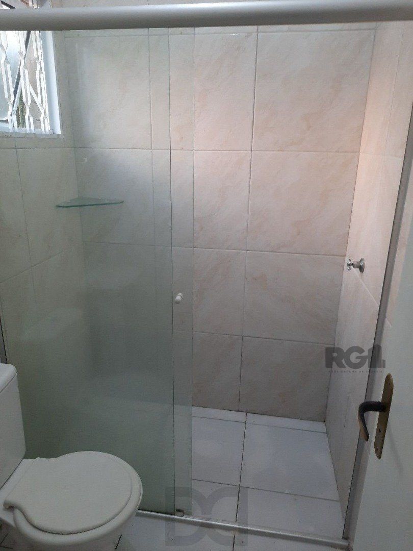 Oportunidade Imperdível: Prédio com 4 Apartamentos, Pátio e 2 Vagas de Garagem — foto 26