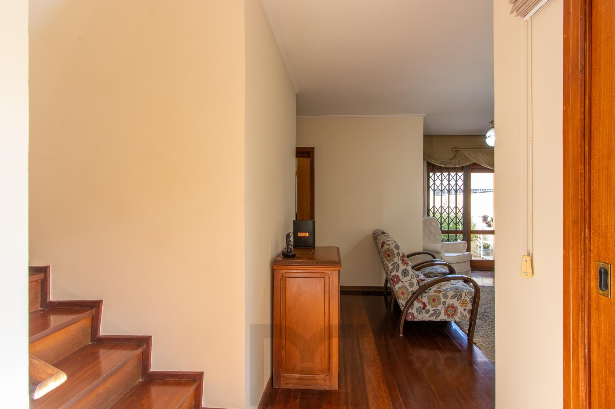 Casa à venda com 5 dormitórios, 392m² e 4 vagas no bairro Vila Assunção, Zona Sul de Porto Alegre — foto 14