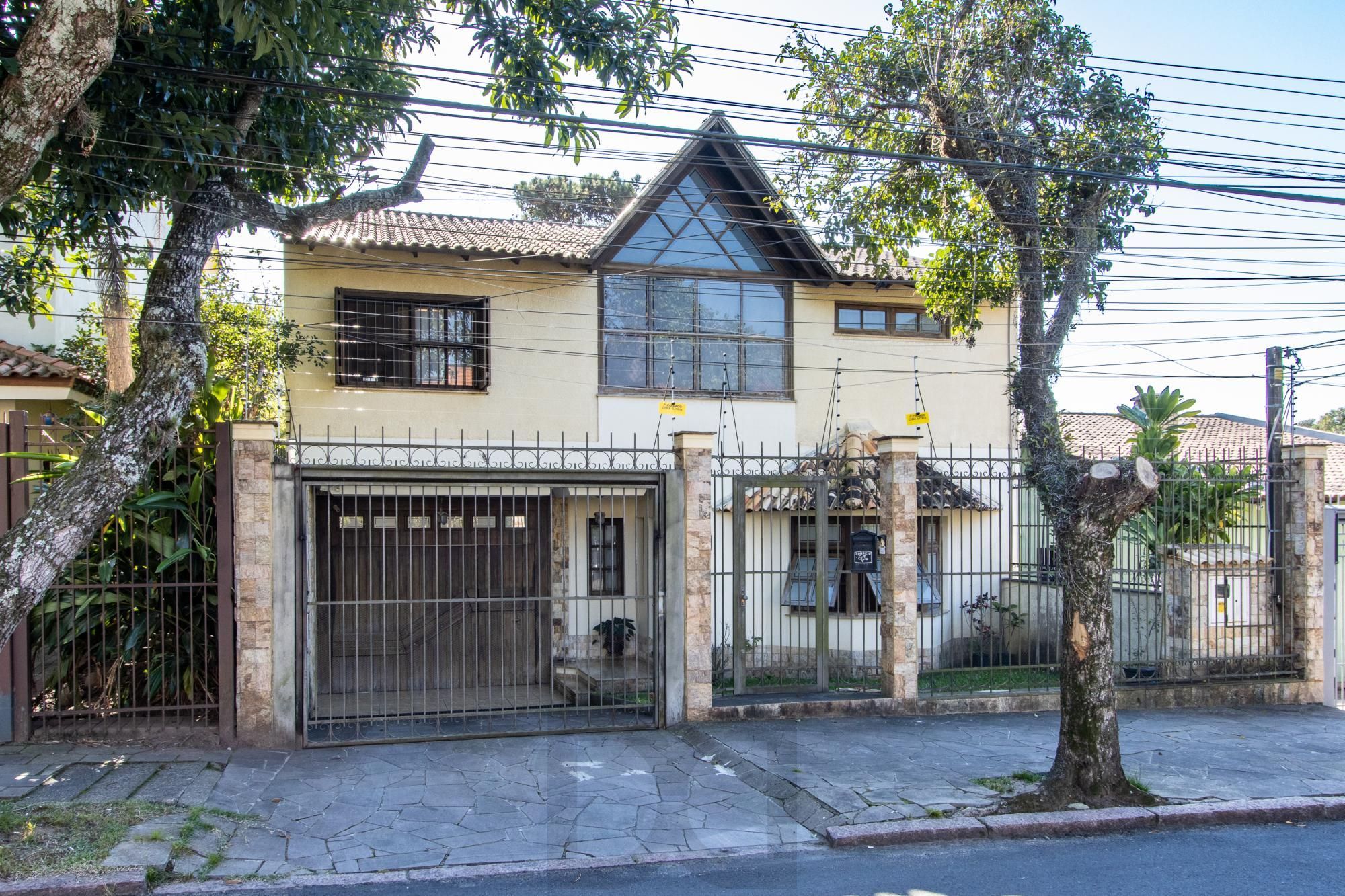 Casa com 3 quartos e 357m² à venda em Tristeza, Porto Alegre. — foto 1