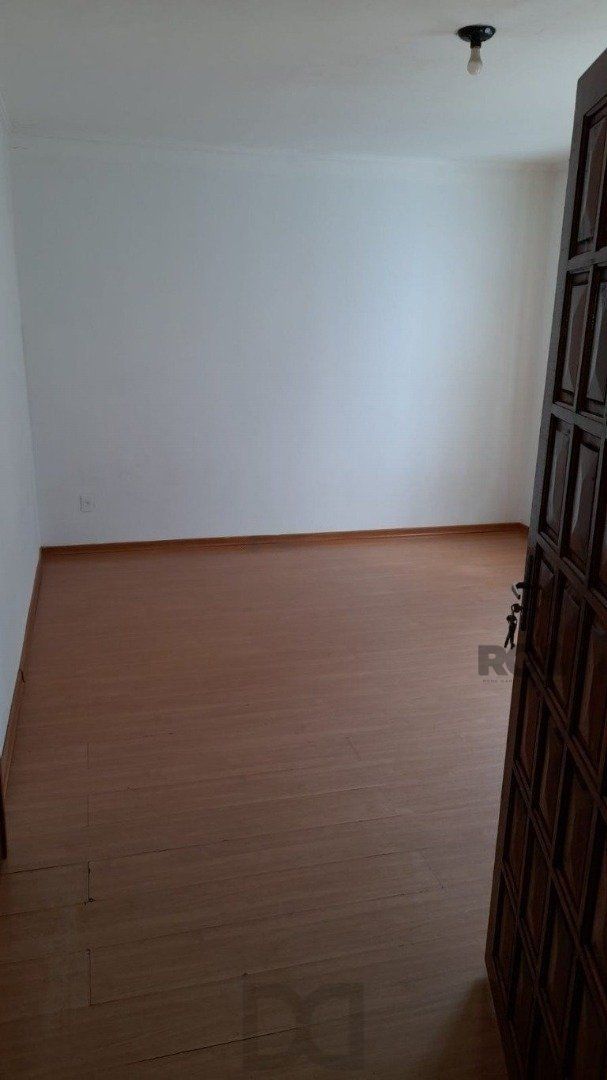 Apartamento JK bairro Partenon em Porto Alegre — foto 8