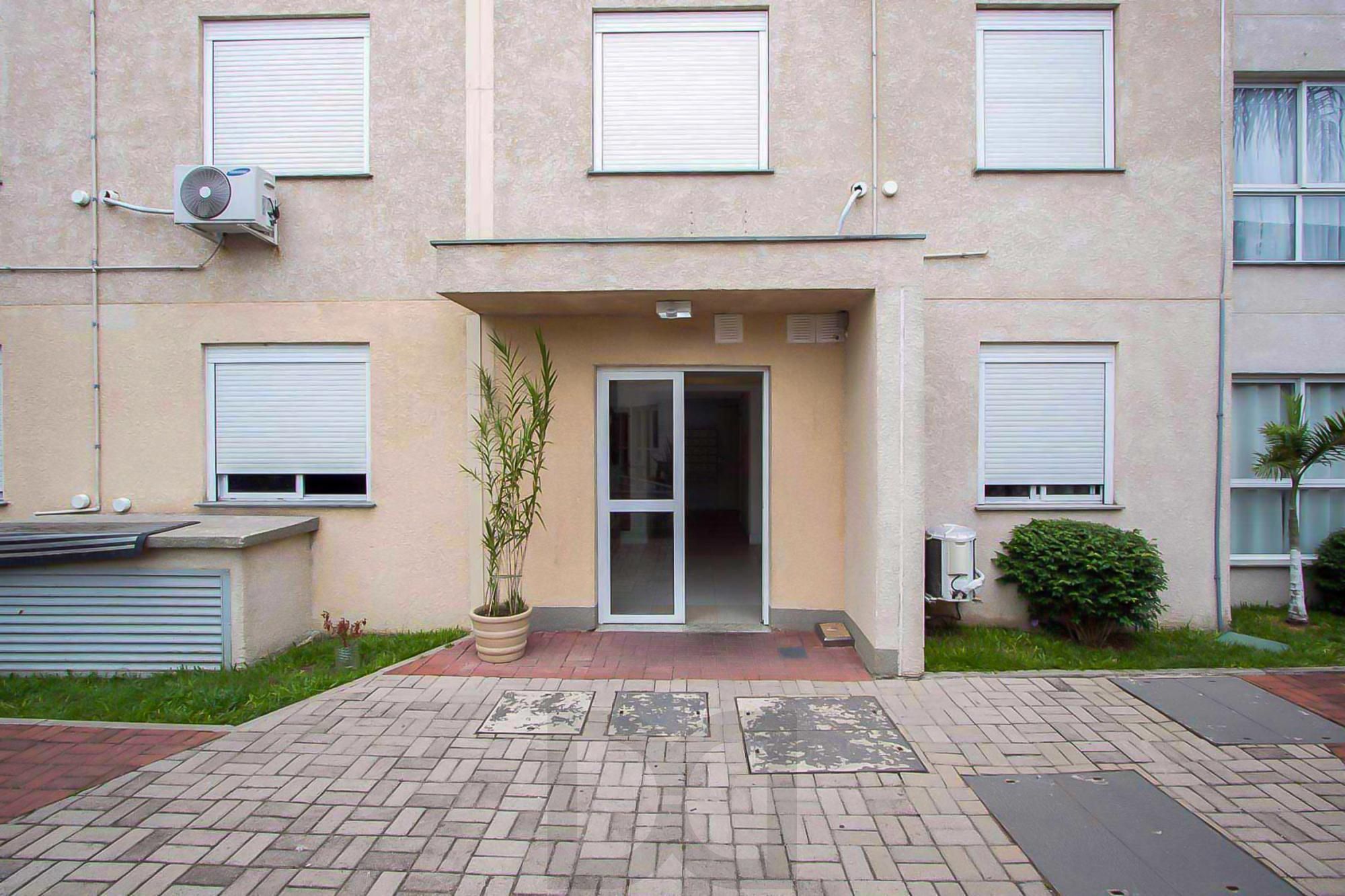 Apartamento semimobiliado de 3 quartos na Cavalhada — foto 24