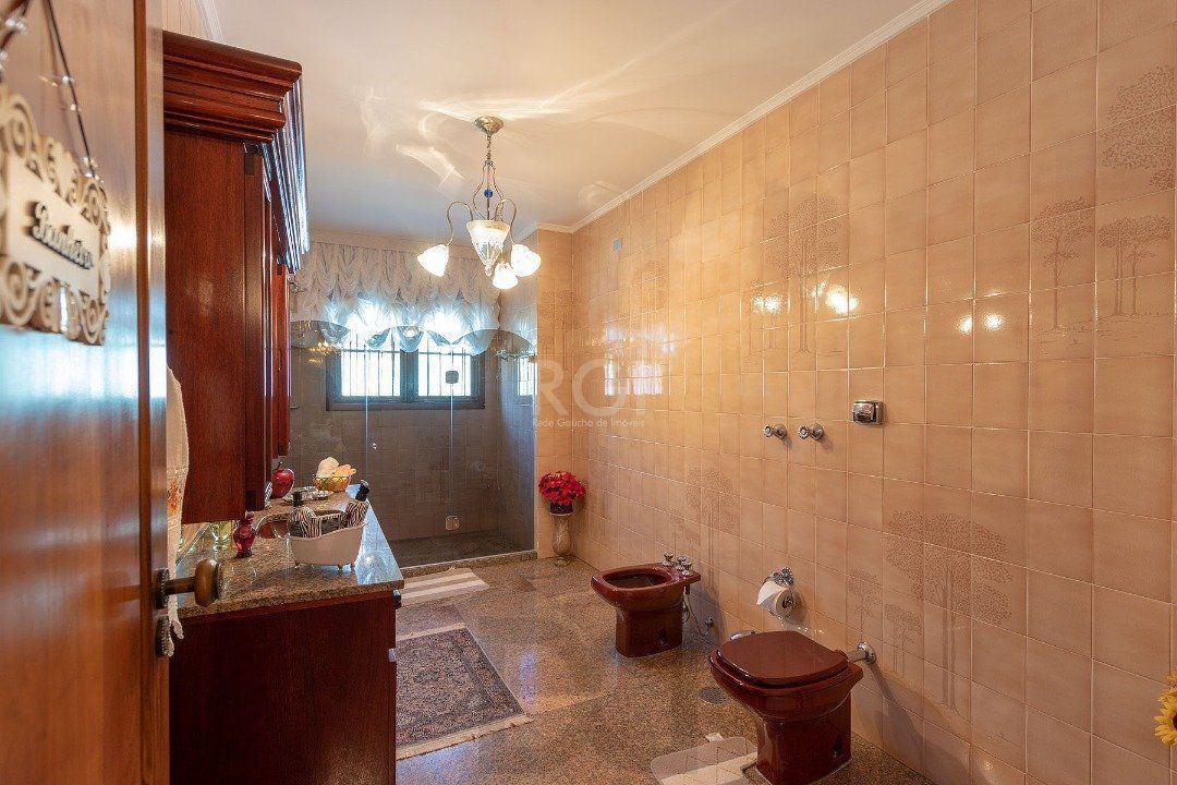 Casa para Venda - 725m², 4 dormitórios, sendo 1 suites, 4 vagas - Vila Assunção — foto 32