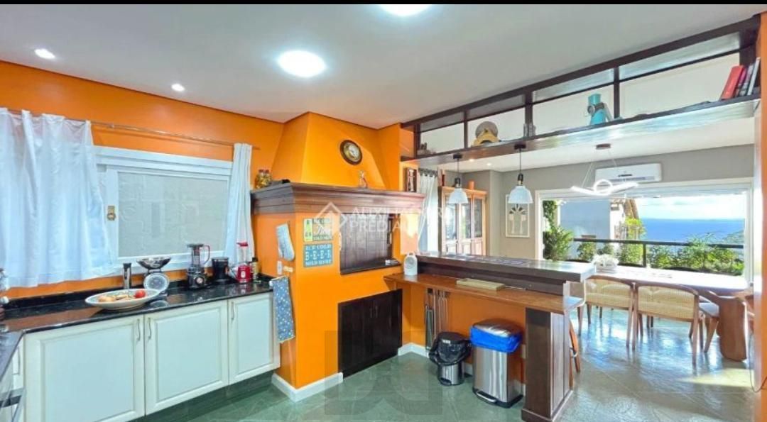 Casa com 3 dormitórios, bairro Sétimo Céu em Porto Alegre — foto 6